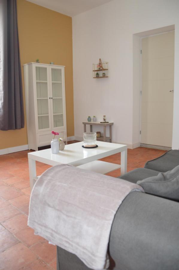 Mas De La Forge Noguier Bed & Breakfast Vergèze Dış mekan fotoğraf